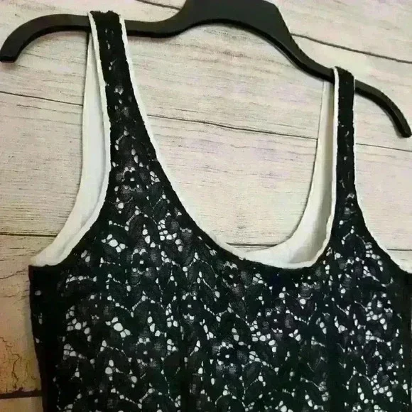 BB Dakota Black Lace Dress - Size 6 - Picture 7 of 12